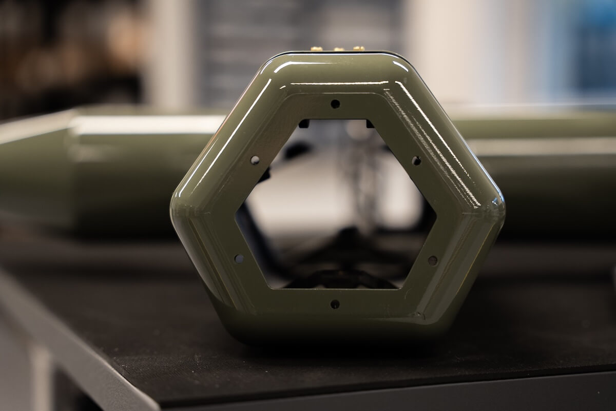 V2mag closer